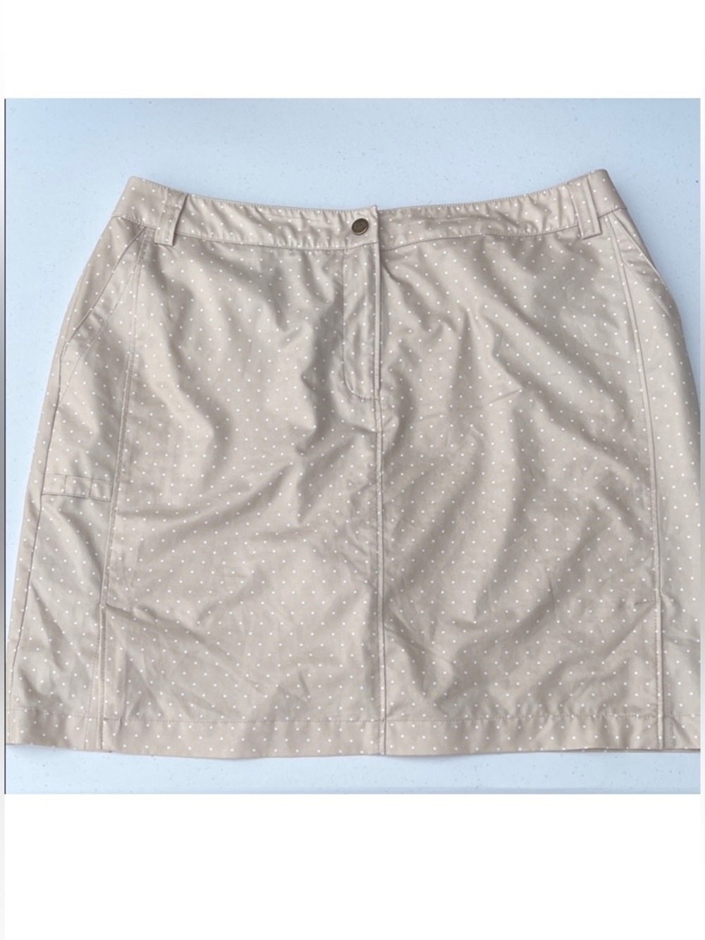Chico's Zenergy Tan Polka Dot Golf Skort size medium.